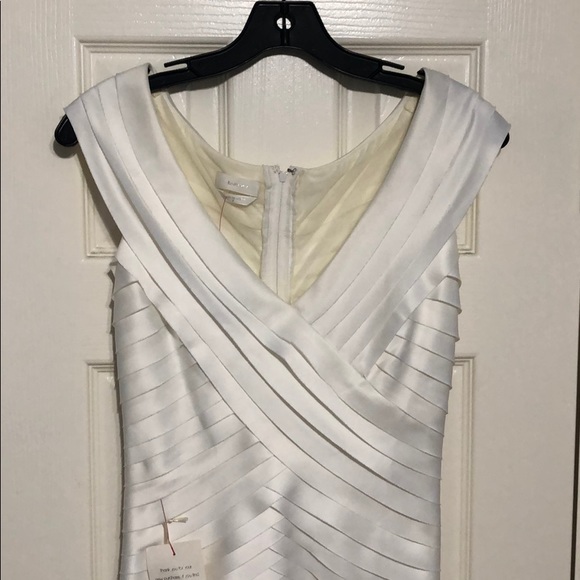 Bebe Bridal Gown - Picture 3 of 6